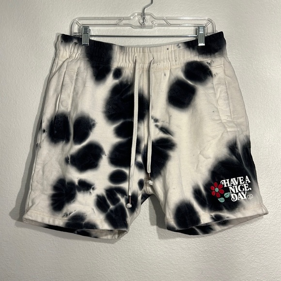 Nice Kicks Premium Nice Day Tie Dye Fleece Shorts - Picture 3 of 14